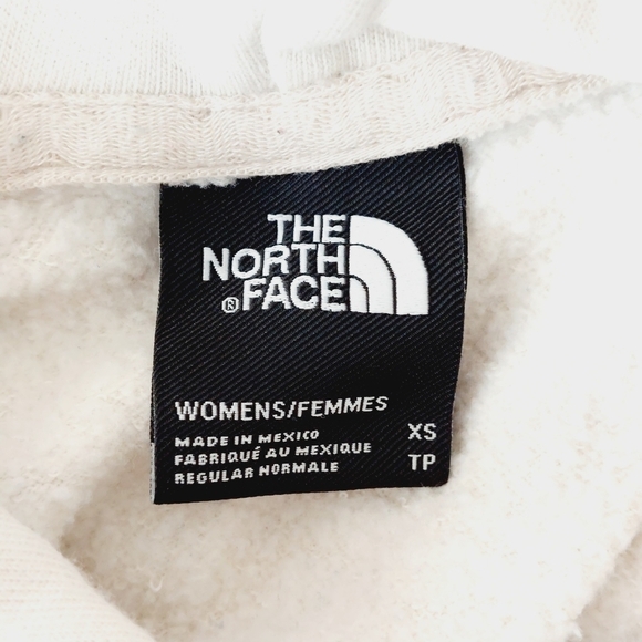 The North Face Women's White Cotton White Chest Logo Hoodie P2444 - Picture 5 of 9
